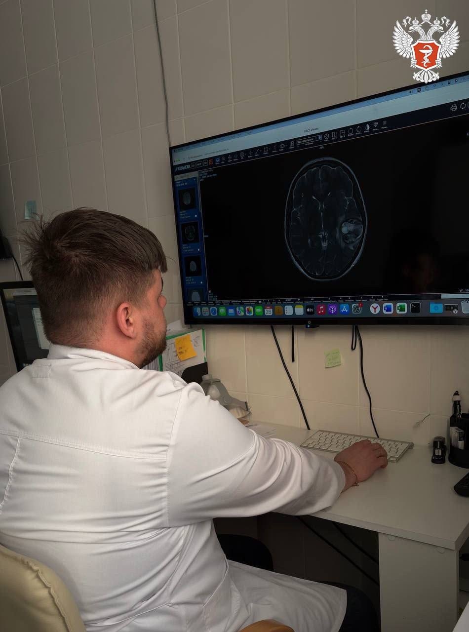 Саратовские врачи сохранили 24-летней девушке с поражением коры головного мозга возможность говорить