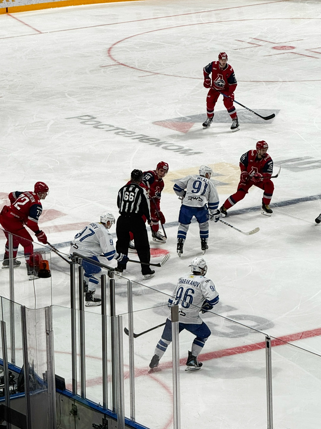 Ярославль, спасибо за этот день! Полные трибуны эмоций, сотни искренних улыбок болельщиков, автограф-сессия с олимпийским чемпионом Сергеем Светловым и главный…