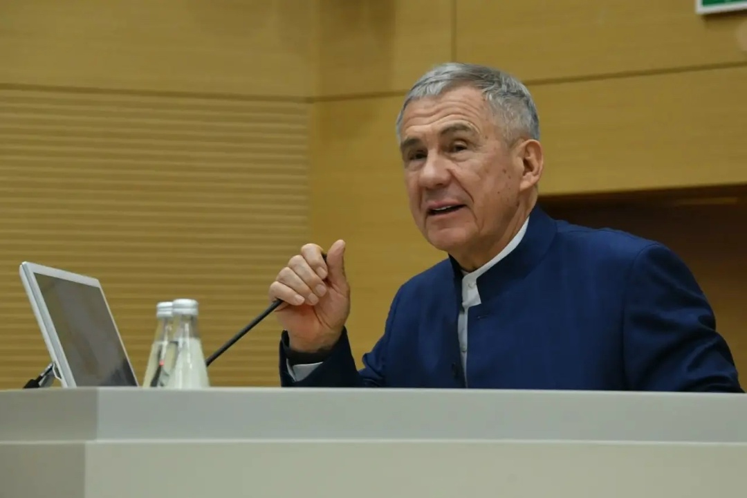 Заместитель руководителя Приволжского управления Ростехнадзора Дмитрий Горев принял участие в совещании под председательством Раиса Республики Татарстан…