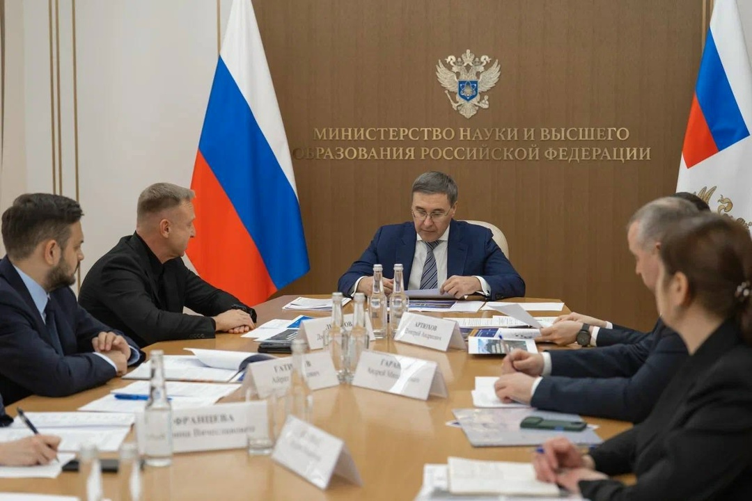 Международная арктическая станция «Снежинка». Минобрнауки, правительство Ямала и МФТИ заключили соглашение о взаимодействии.