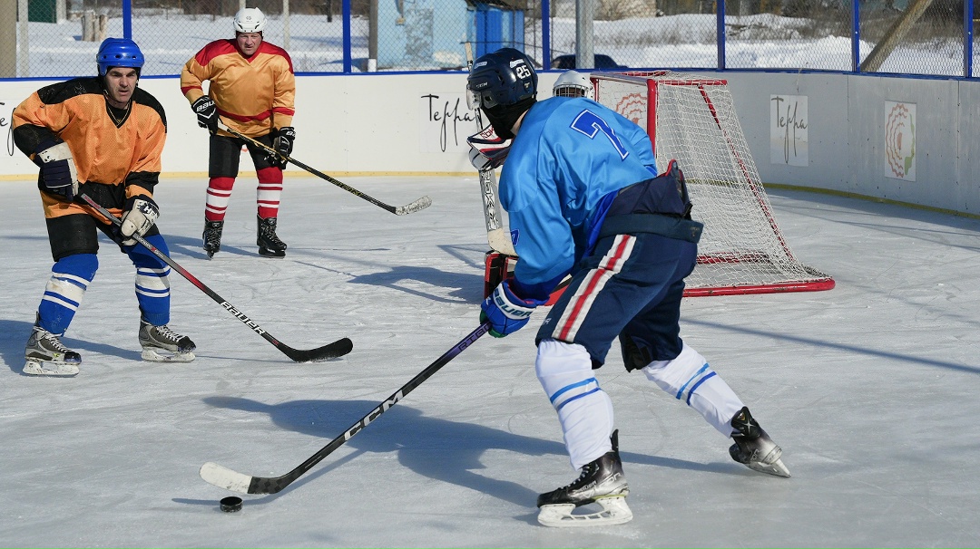 Победа на льду! Сборная СБН по хоккею — победитель турнира «Студёный лёд»