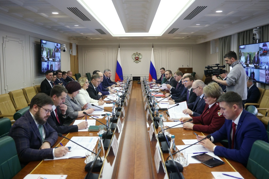 В верхней палате состоялось заседание Организационного комитета культурно-образовательного проекта «Поезд Памяти»