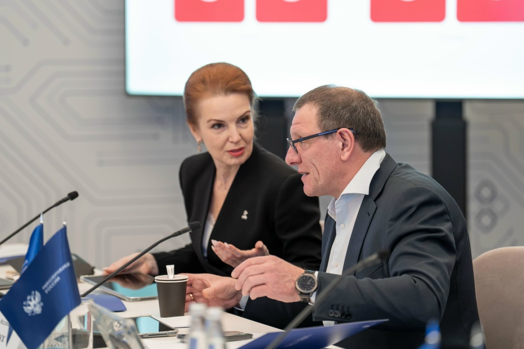 20 передовых инженерных школ второй волны представили результаты работы за 2025 год.