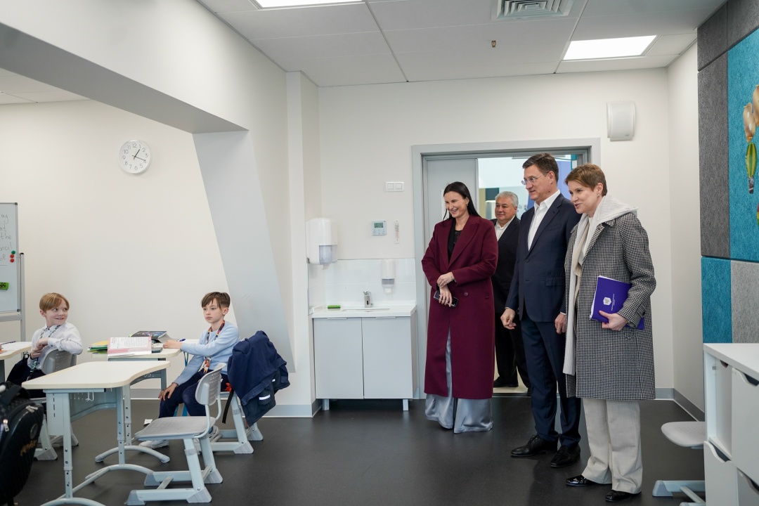 Александр Новак совершил рабочую поездку в Краснодарский край и федеральную территорию «Сириус».