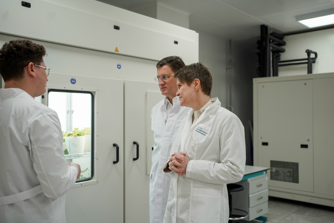 Александр Новак совершил рабочую поездку в Краснодарский край и федеральную территорию «Сириус».