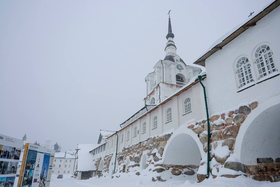 Дмитрий Чернышенко провел заседание оргкомитета по подготовке к празднованию 600-летия основания первого монашеского поселения на Соловецком архипелаге.