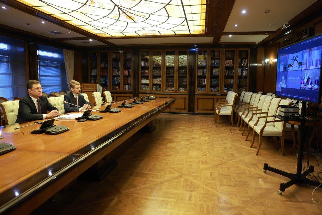 Александр Новак принял участие в заседании группы восьми стран ОПЕК+.