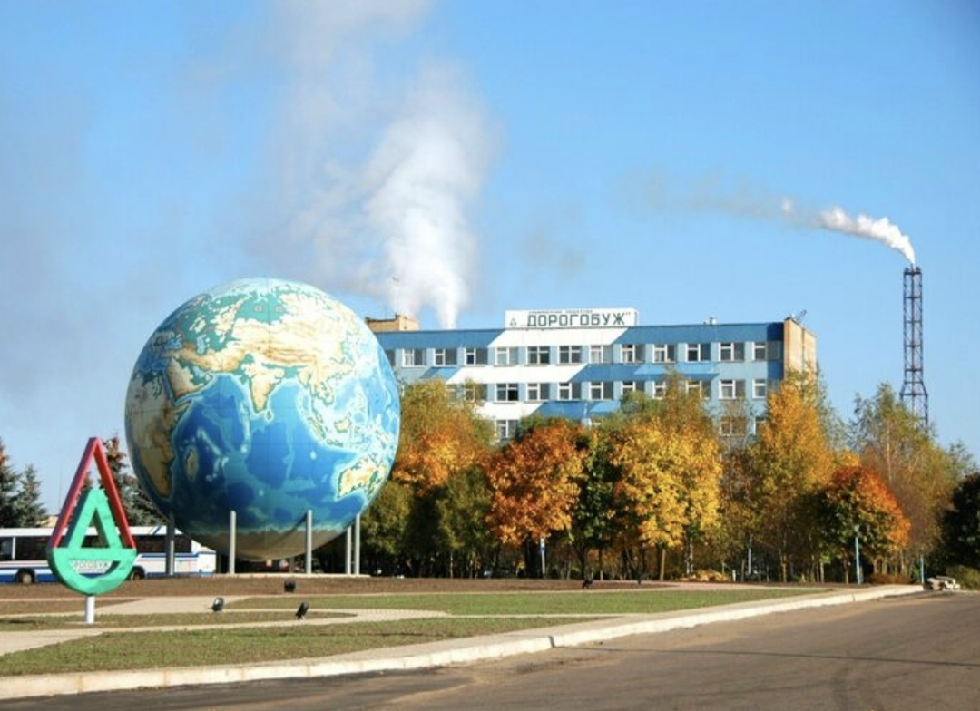 «Акрон» проводит расчистку территории и оценивает размеры ущерба, нанесенного в результате атаки БПЛА на предприятие «Дорогобуж» (производство минеральных…