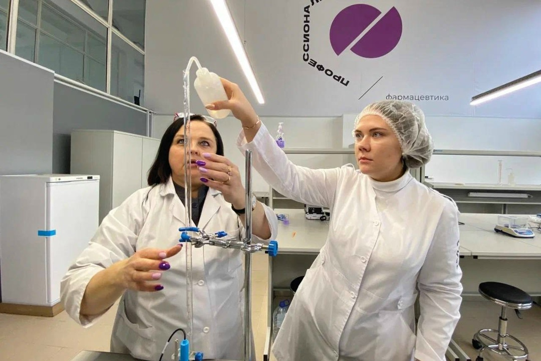 Сергей Кравцов поздравил педагогов, учителей, воспитателей, преподавателей с Днем наставника.