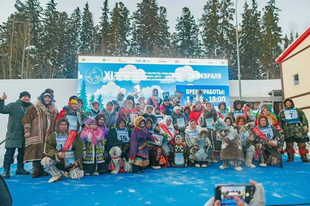 Олений дрифт В 11-й раз оленеводы Югры из пяти муниципалитетов состязались в профессиональном мастерстве.