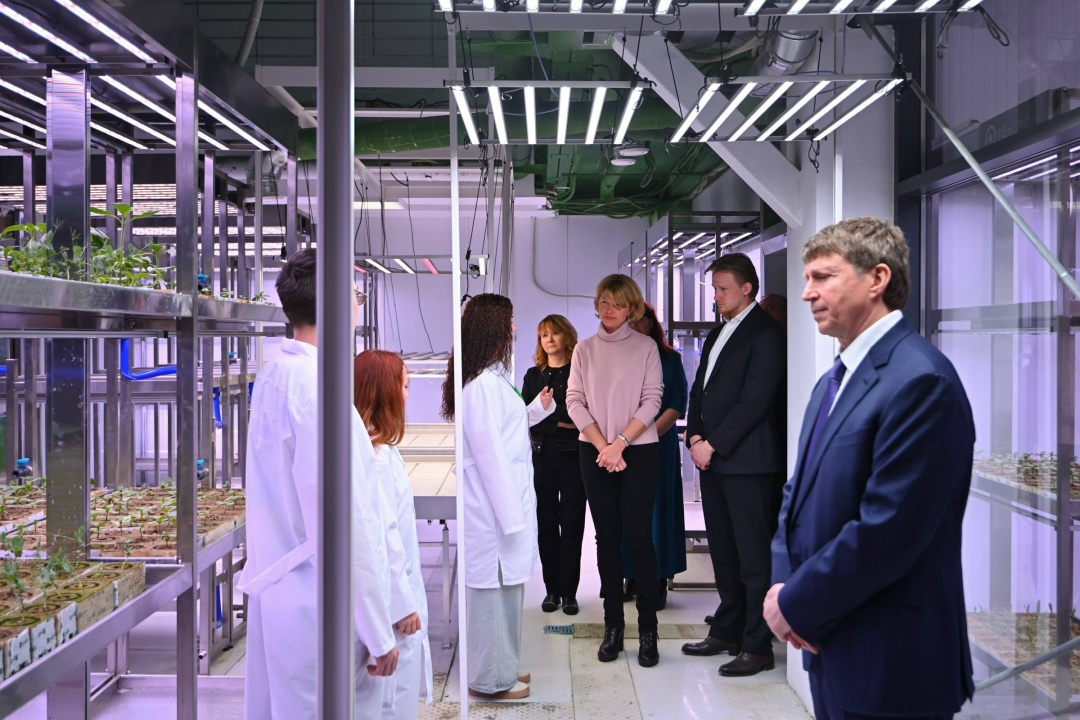 Глава Минсельхоза проверила готовность агробиотехнопарка «Кластер Вавилов»