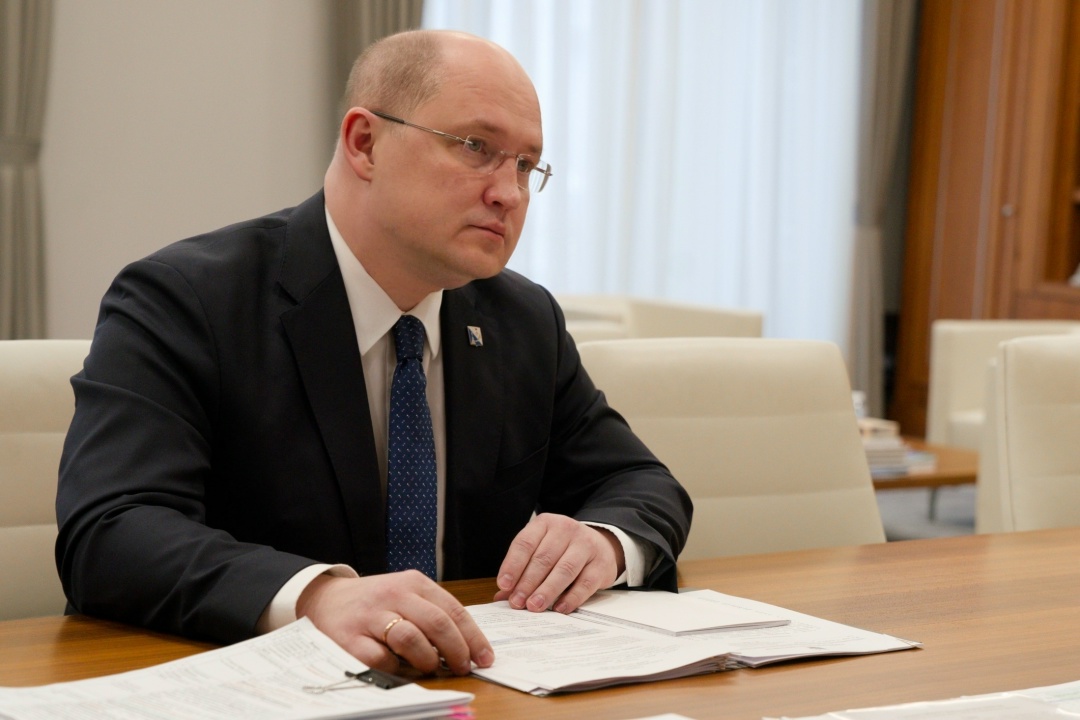 Глава Минстроя России Ирек Файзуллин провел рабочую встречу с Губернатором Севастополя Михаилом Развожаевым