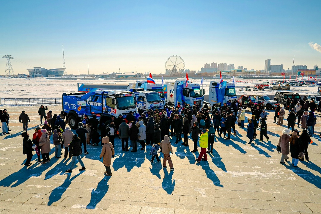 На набережной реки Амур, пограничной между городами Благовещенском и Хэйхэ, прошел «ЗимФестАмур» – российско-китайский фестиваль, который традиционно…