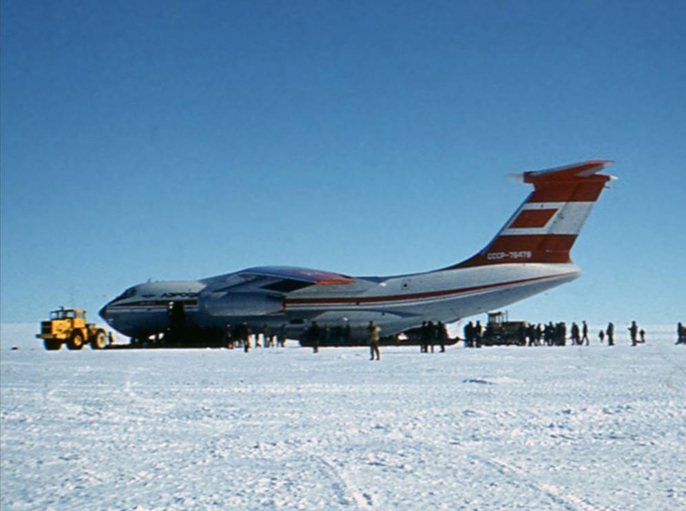 40 лет подвигу в Антарктиде 25 февраля 1986 года в истории мировой авиации и полярных исследований случился настоящий прорыв
