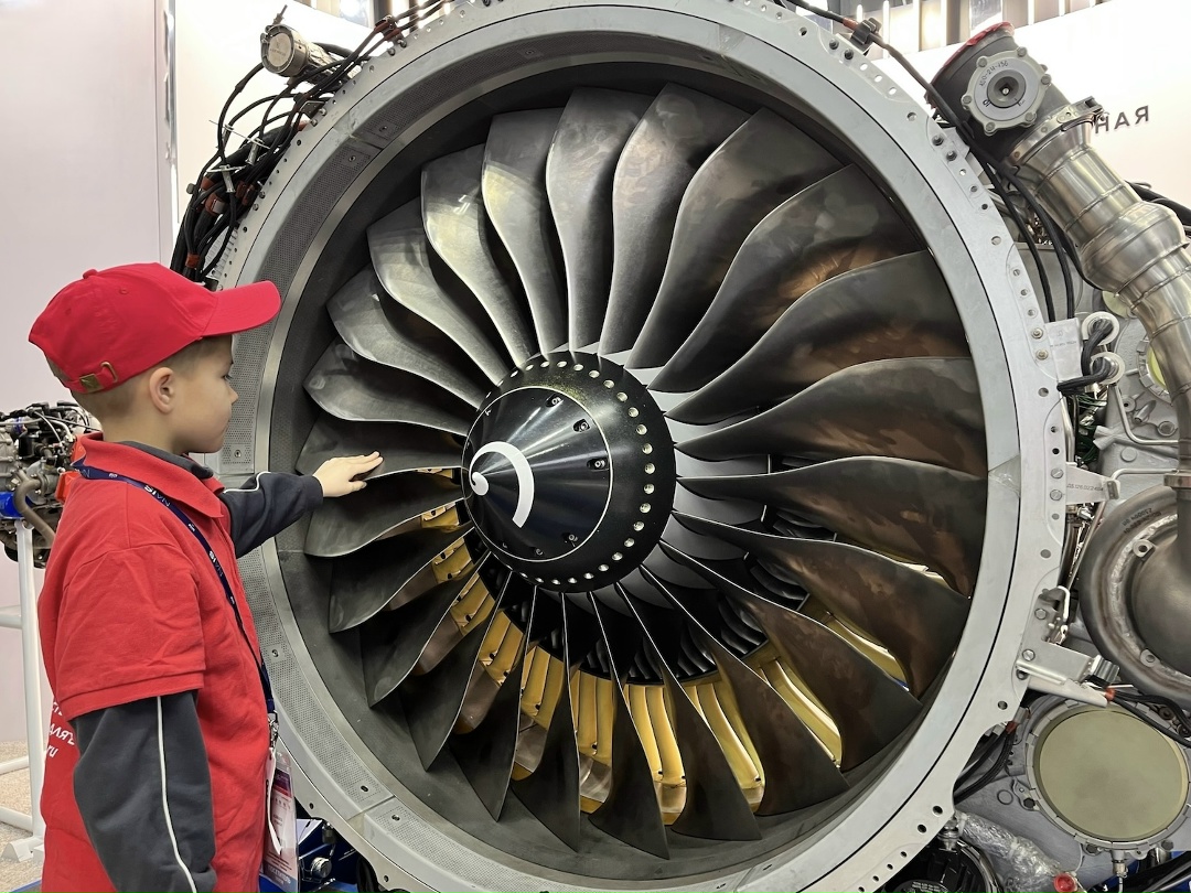 Объединенная двигателестроительная корпорация приглашает школьников участвовать в интересном конкурсе