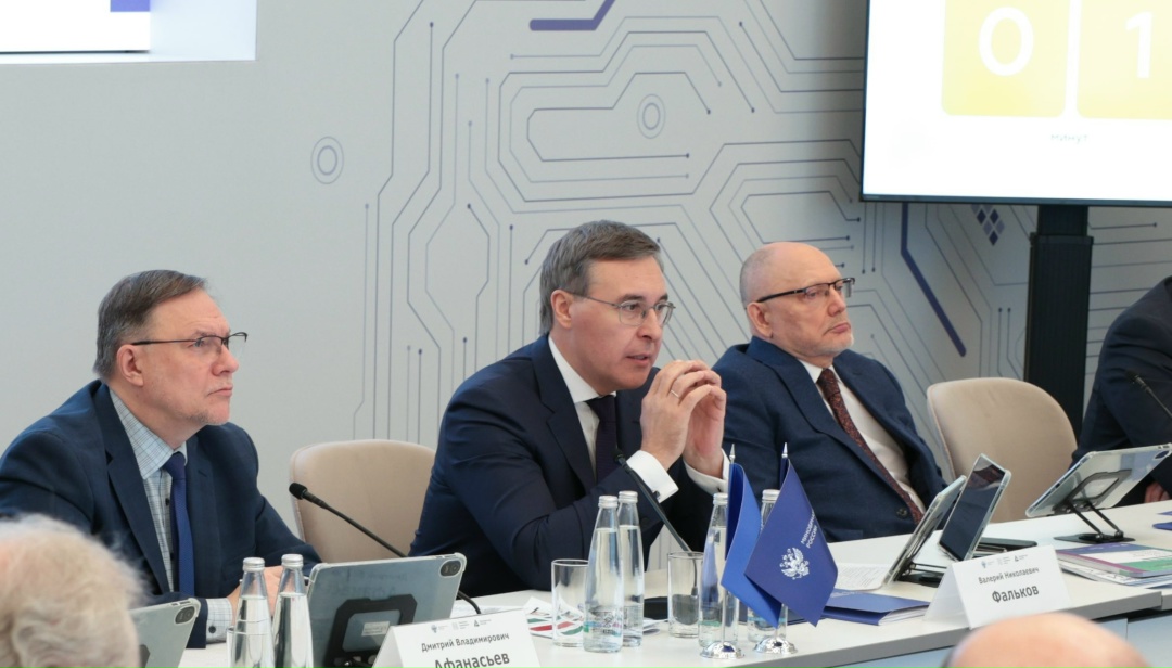 Формула синергии Передовая инженерная нефтяная школа (ПИНШ), созданная на базе ВШН, стала абсолютным лидером по внебюджетному финансированию среди всех ПИШ…