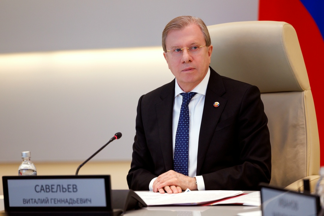 Виталий Савельев провел совещание по развитию пунктов пропуска через государственную границу.