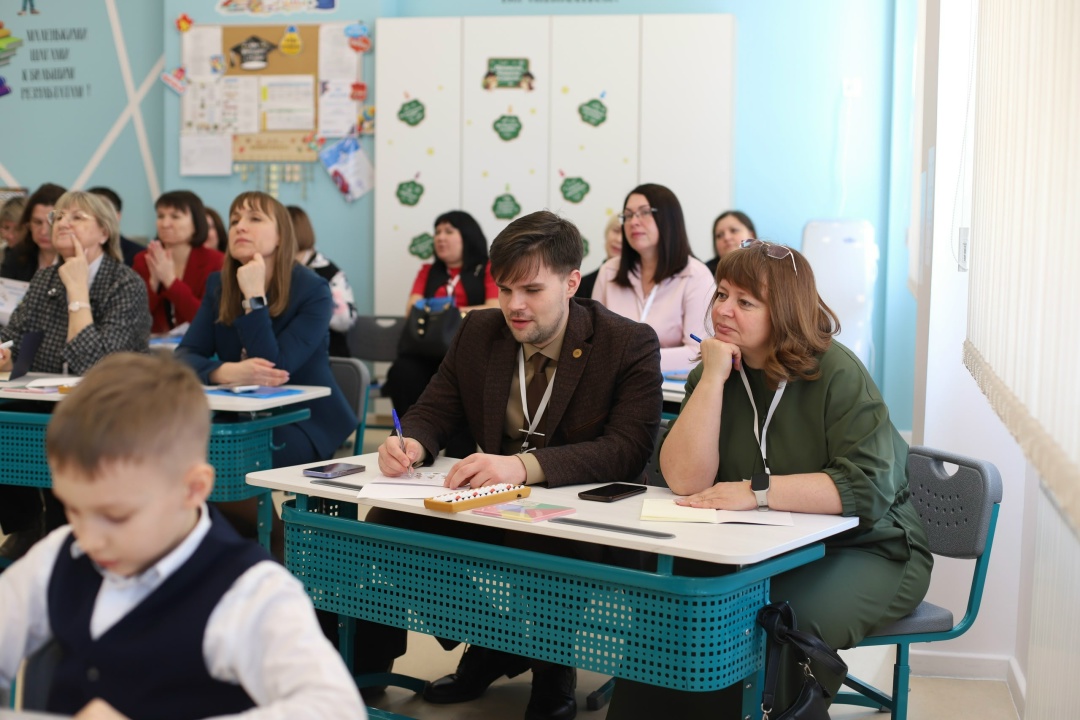 УВЕРЕННЫЙ СТАРТ В ИНЖЕНЕРИЮ ️В «Газпром школе Свободный» дали старт проекту по подготовке инженеров будущего