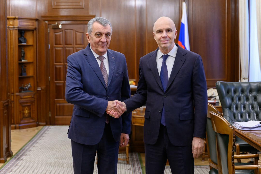 Антон Силуанов провел рабочую встречу с главой Республики Северная Осетия – Алания