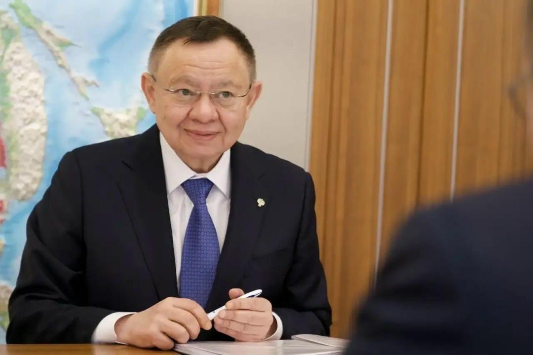 Глава Минстроя России Ирек Файзуллин провел рабочую встречу с начальником Главгосэкспертизы России Игорем Маныловым