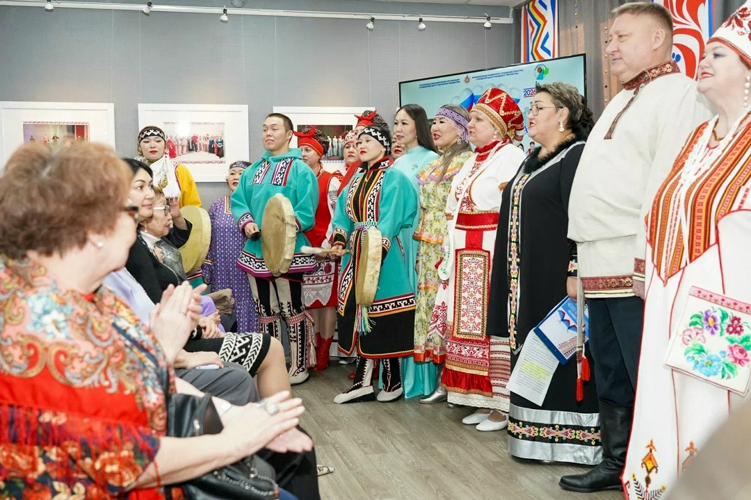 Зазвучали в унисон На фестивале культур «Единство в нас», который прошел 28 февраля в Дудинке