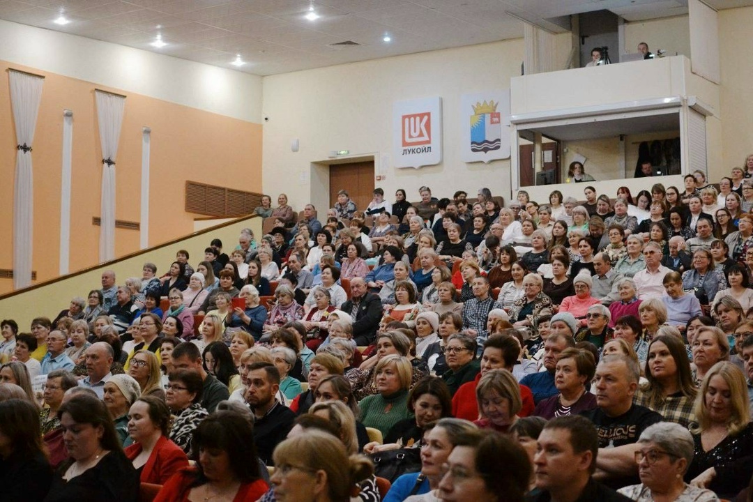 Гастроли «Дома актёра» и Пермского ТЮЗа в Чернушке