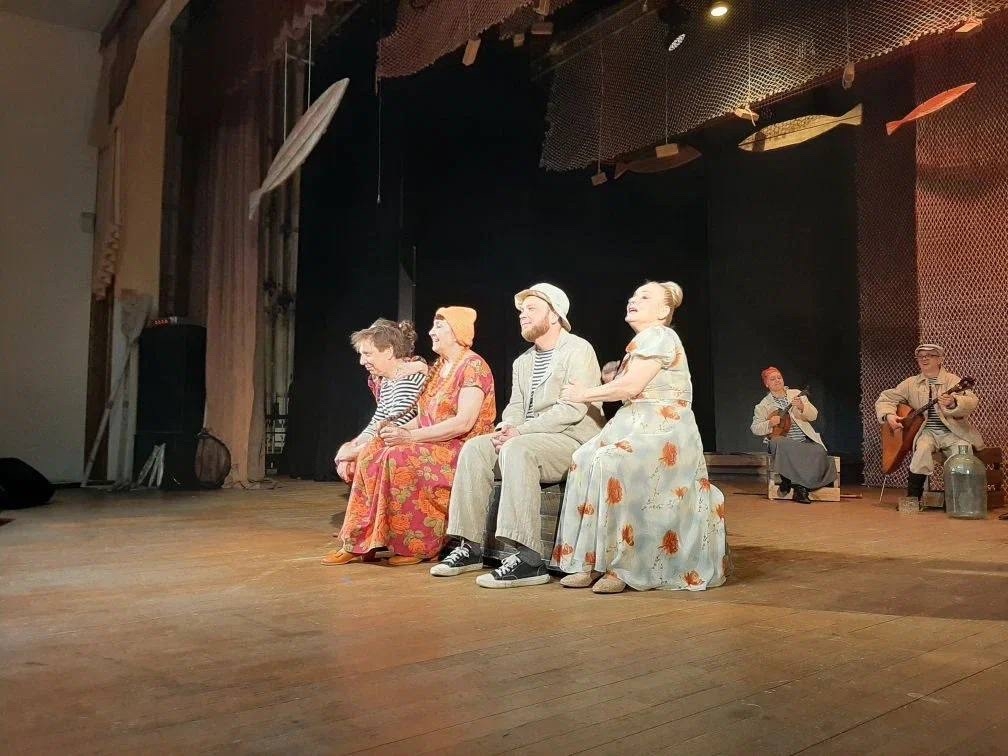 Гастроли «Дома актёра» и Пермского ТЮЗа в Чернушке