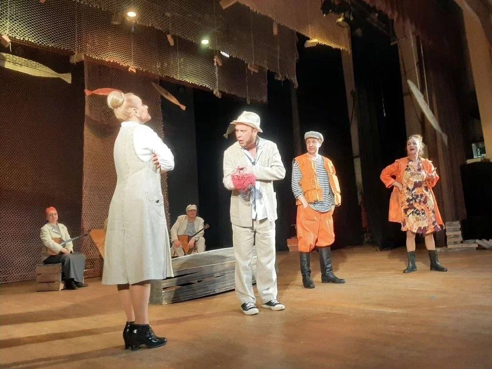 Гастроли «Дома актёра» и Пермского ТЮЗа в Чернушке