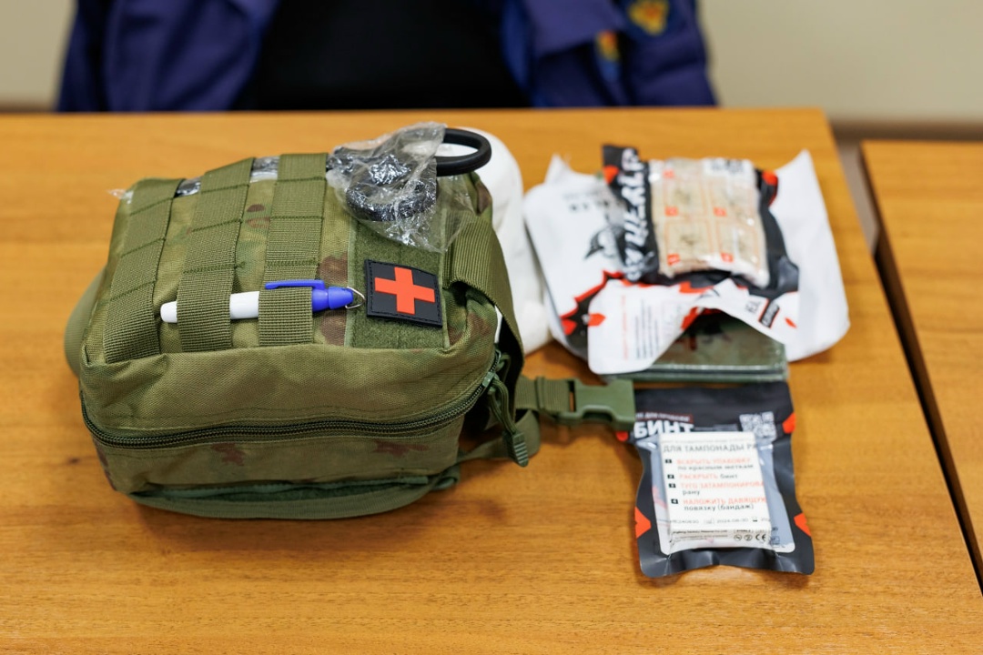 Знать, чтобы помочь В Новороссийске команда нашего стивидорного холдинга ДелоПортс прошла подготовку к действиям в чрезвычайных ситуациях.