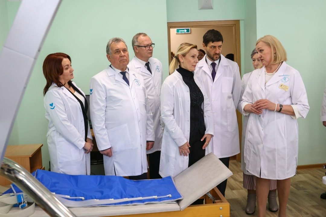Делегация Совета Федерации во главе с заместителем Председателя СФ Инной Святенко ознакомилась в Алтайском крае с реализацией программ реабилитации и…