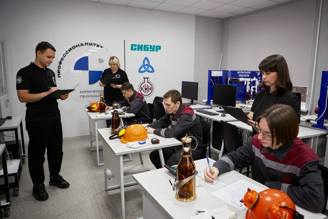 Более 2,5 млн человек вовлечены в движение «Профессионалы» в 2026 году.