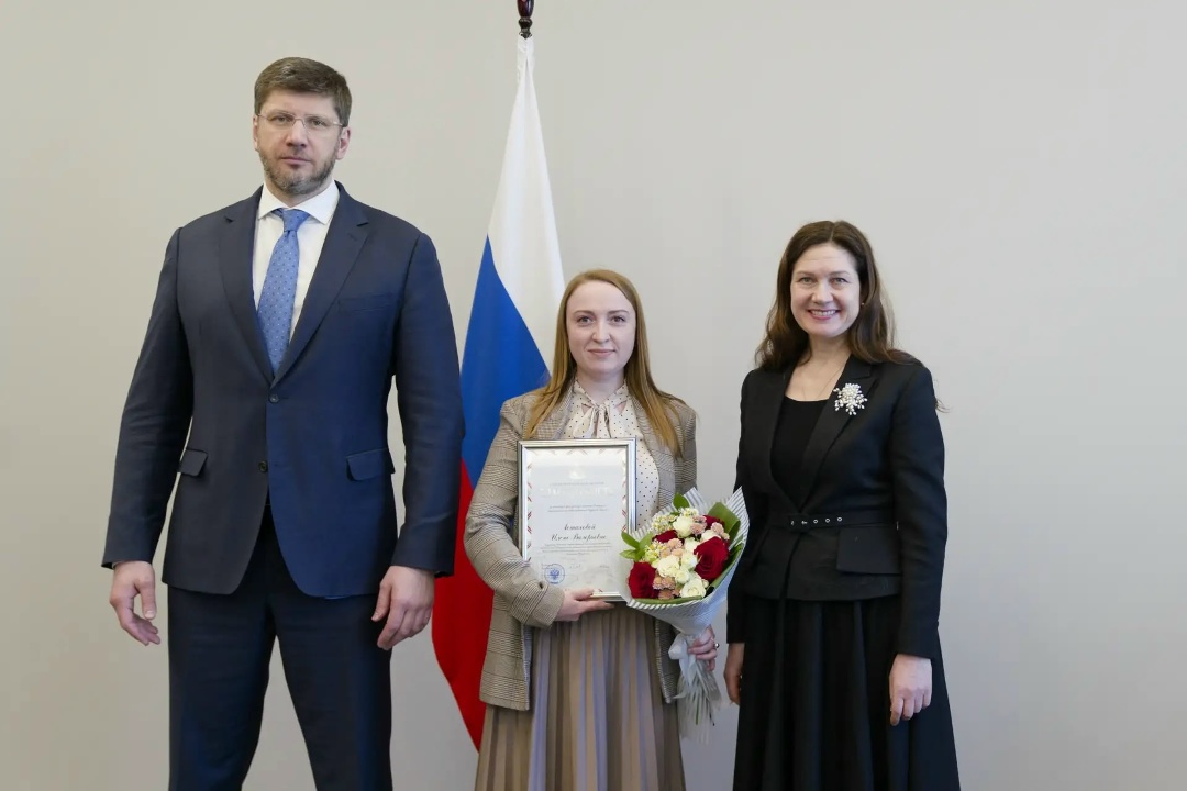 Сотрудники Минстроя России награждены за помощь Курской области