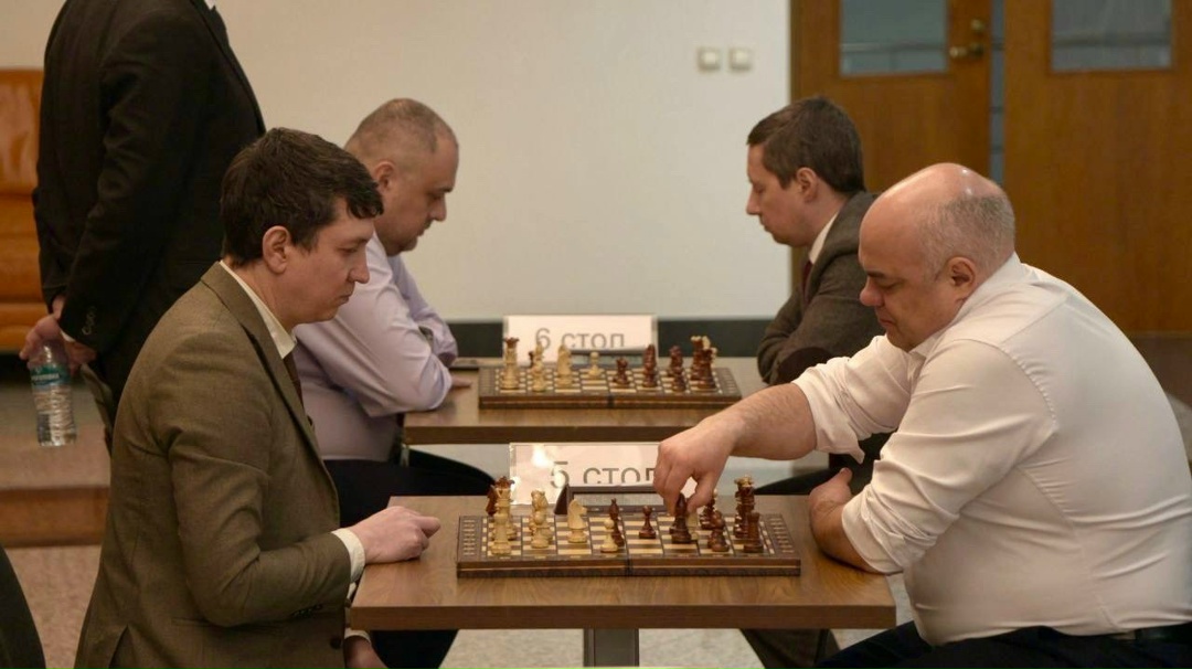 Битва умов Несколько дней участники шахматного турнира оттачивали стратегии, концентрацию и скорость мышления за шахматной доской.