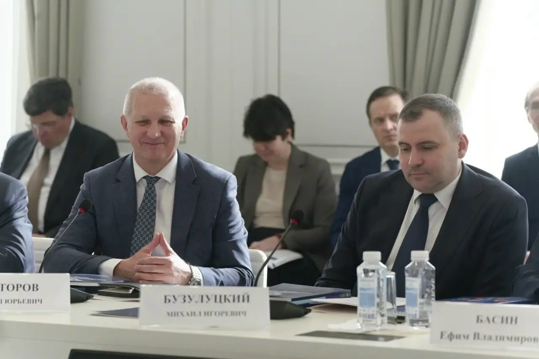 Глава Минстроя России выступил на заседании Общественного совета при Минстрое России