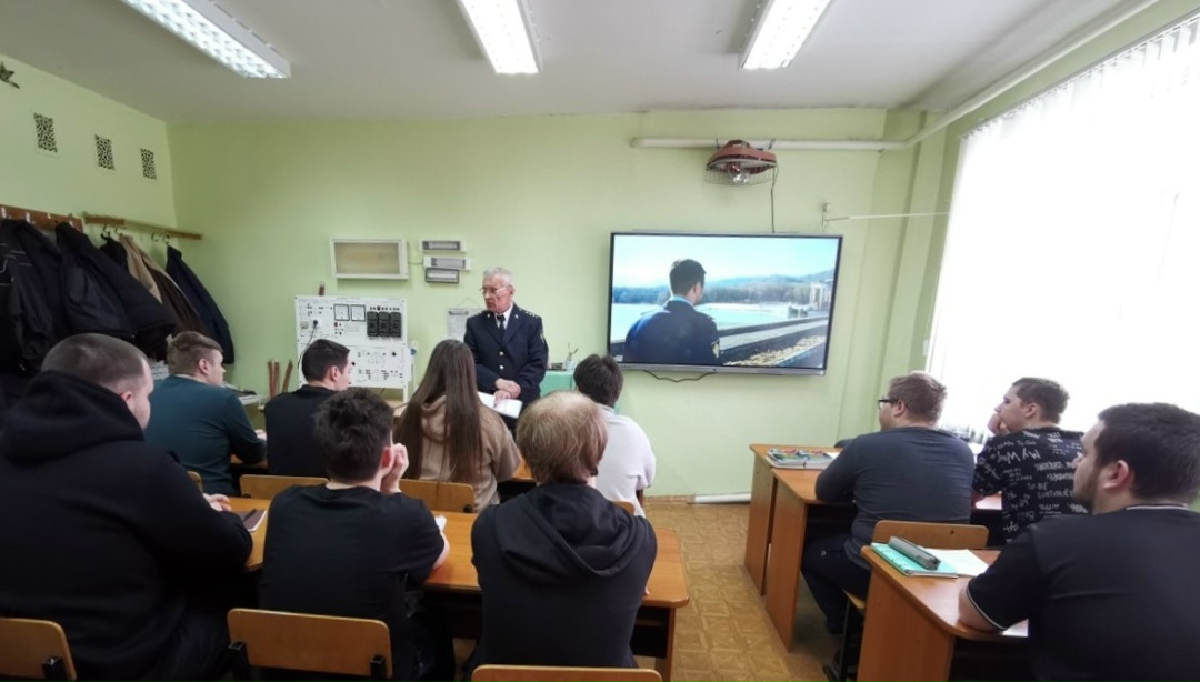 Главный государственный инспектор отдела государственного энергетического надзора и надзора за гидротехническими сооружениями Верхне-Донского управления…