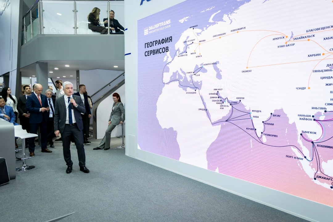 Даем старт «Году клиента FESCO»! По традиции встретились с партнёрами на крупнейшей логистической выставке России — TransRussia