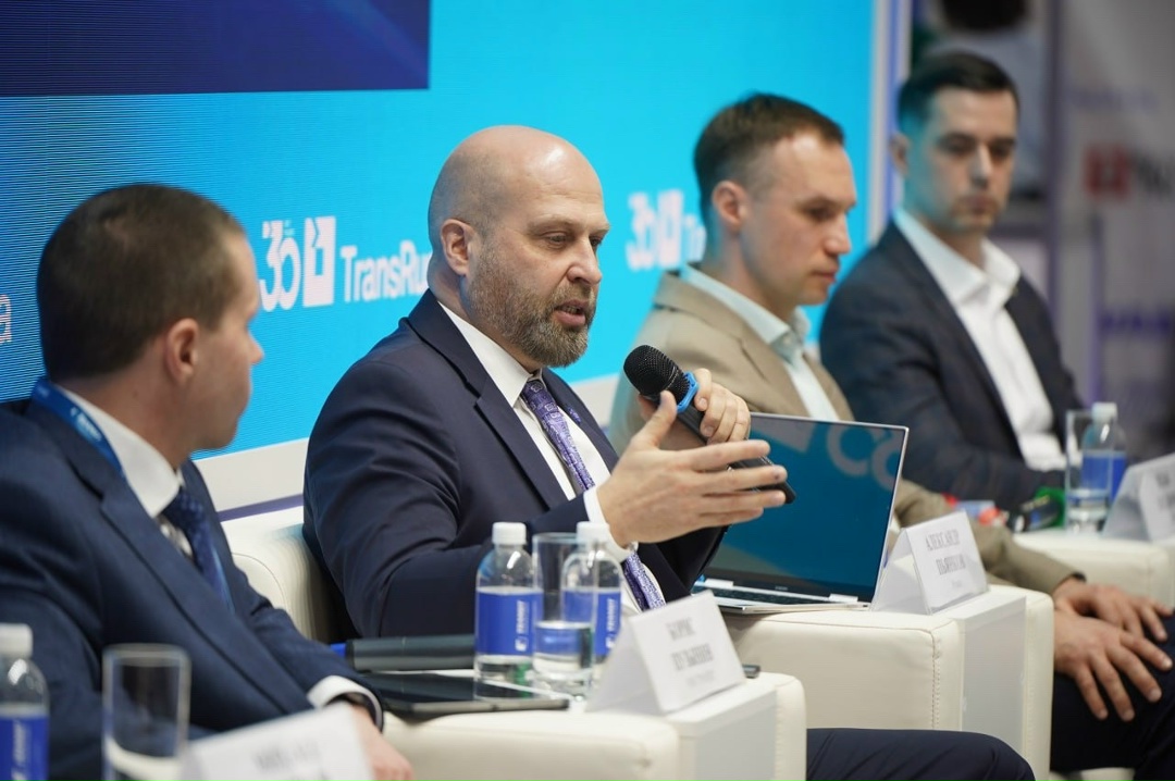 Морская логистика меняет курс Уже не раз писали, что геополитическая турбулентность диктует новые правила: перестраиваются маршруты, растут издержки, а…