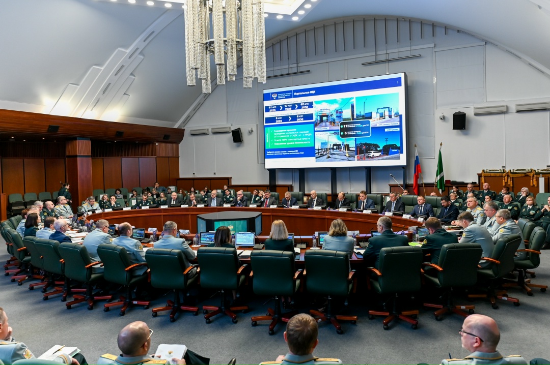 Антон Силуанов: Задача СПОТ — наведение четкого порядка на границе, обеспечение прозрачности потоков товаров из-за рубежа