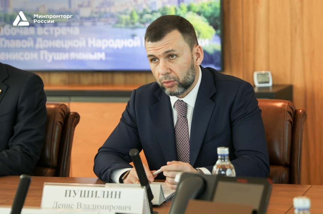 ️Антон Алиханов провел рабочую встречу с Денисом Пушилиным