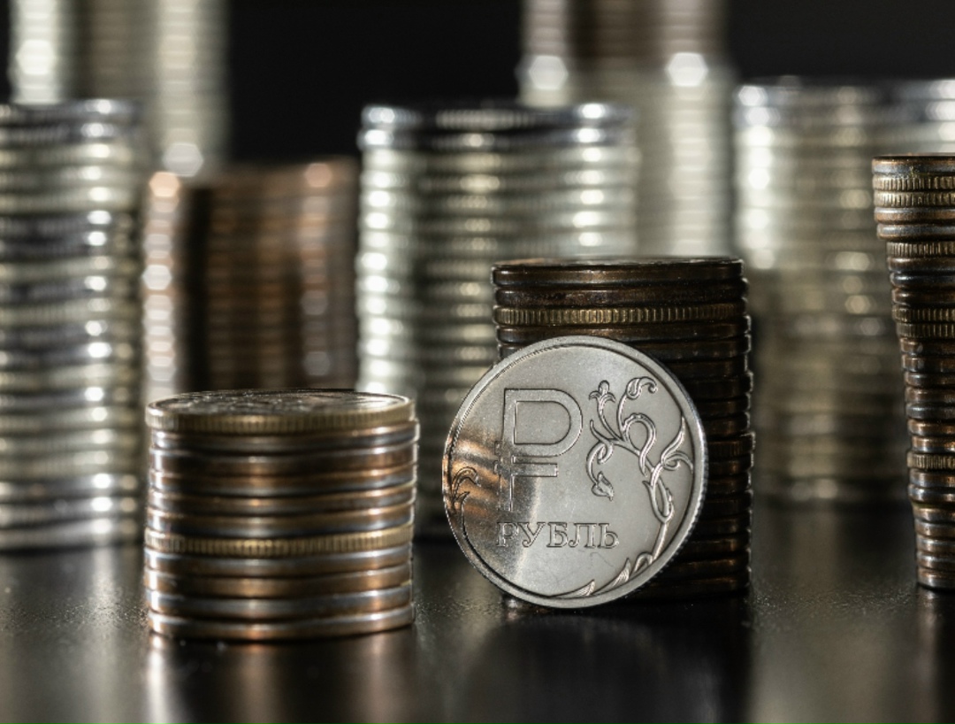 Совет директоров Банка России принял решение снизить ключевую ставку на 50 б.п., до 15% годовых. «Экономика приближается к траектории сбалансированного роста.…