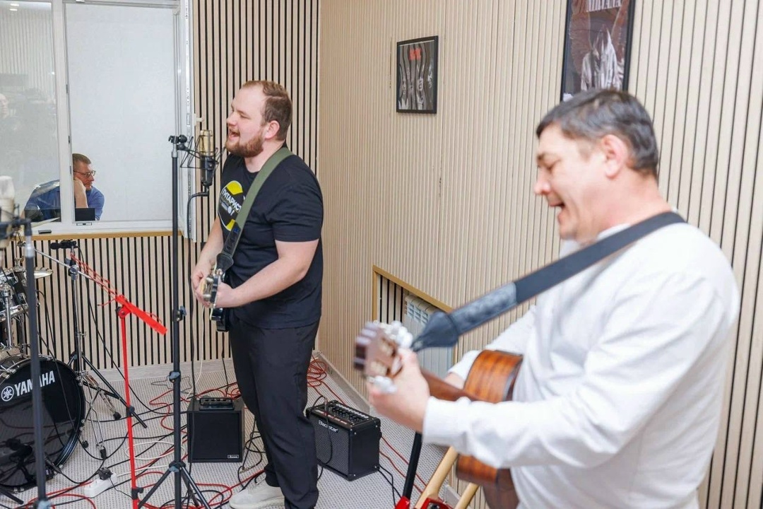 Энергия в каждой ноте При поддержке ЛУКОЙЛа в посёлке Междуреченском прошла реновация во Дворце культуры и искусства.