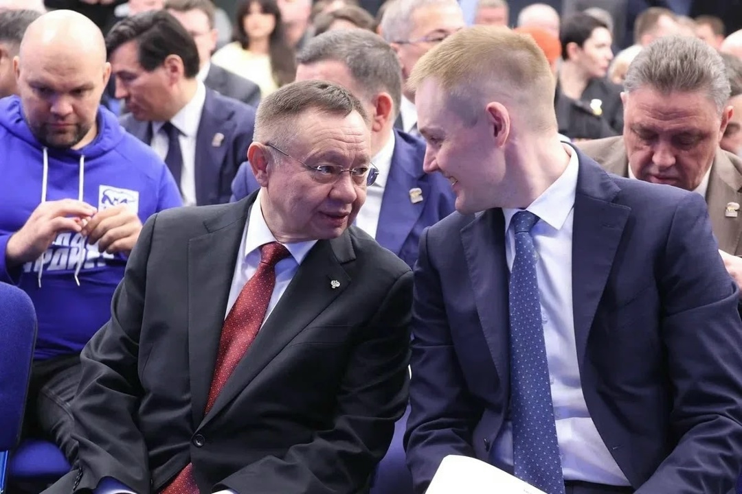 Министр строительства и ЖКХ РФ Ирек Файзуллин принял участие в заседании Президиума Генсовета партии «Единая Россия»