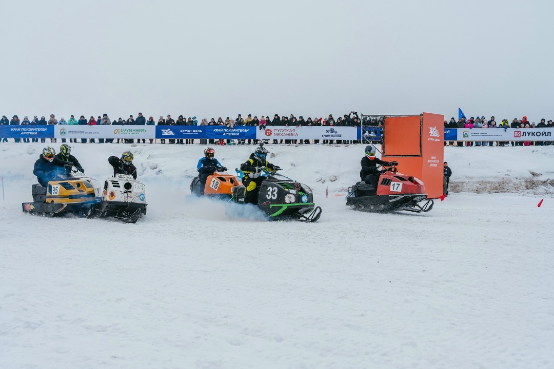 Буран эмоций В Ненецком автономном округе ЛУКОЙЛ помог организовать юбилейный праздник коренных народов Севера - «Буран‑День».