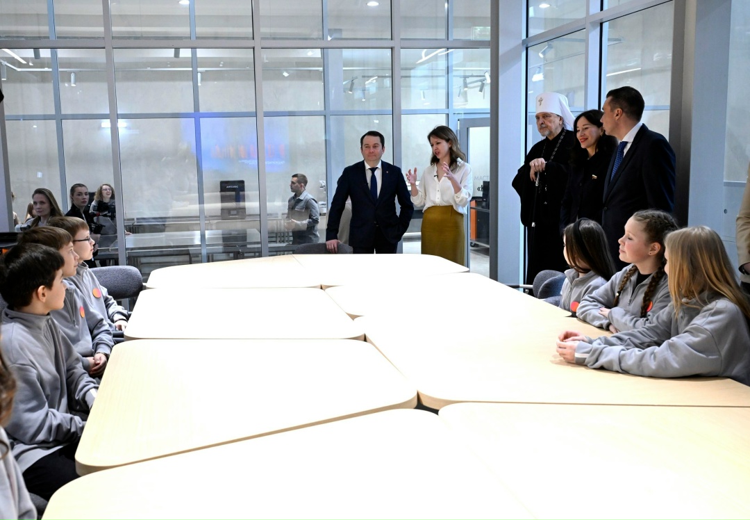 При поддержке компании «НОВАТЭК» в Мурманске начал работу уникальный для России центр научно-технологического творчества «Родина».