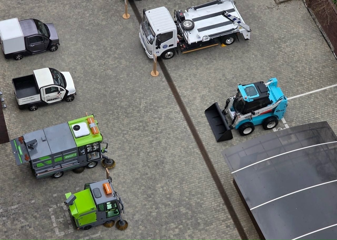 Электрический мини-погрузчик «Ант 1000Е» представлен в Краснодарском крае