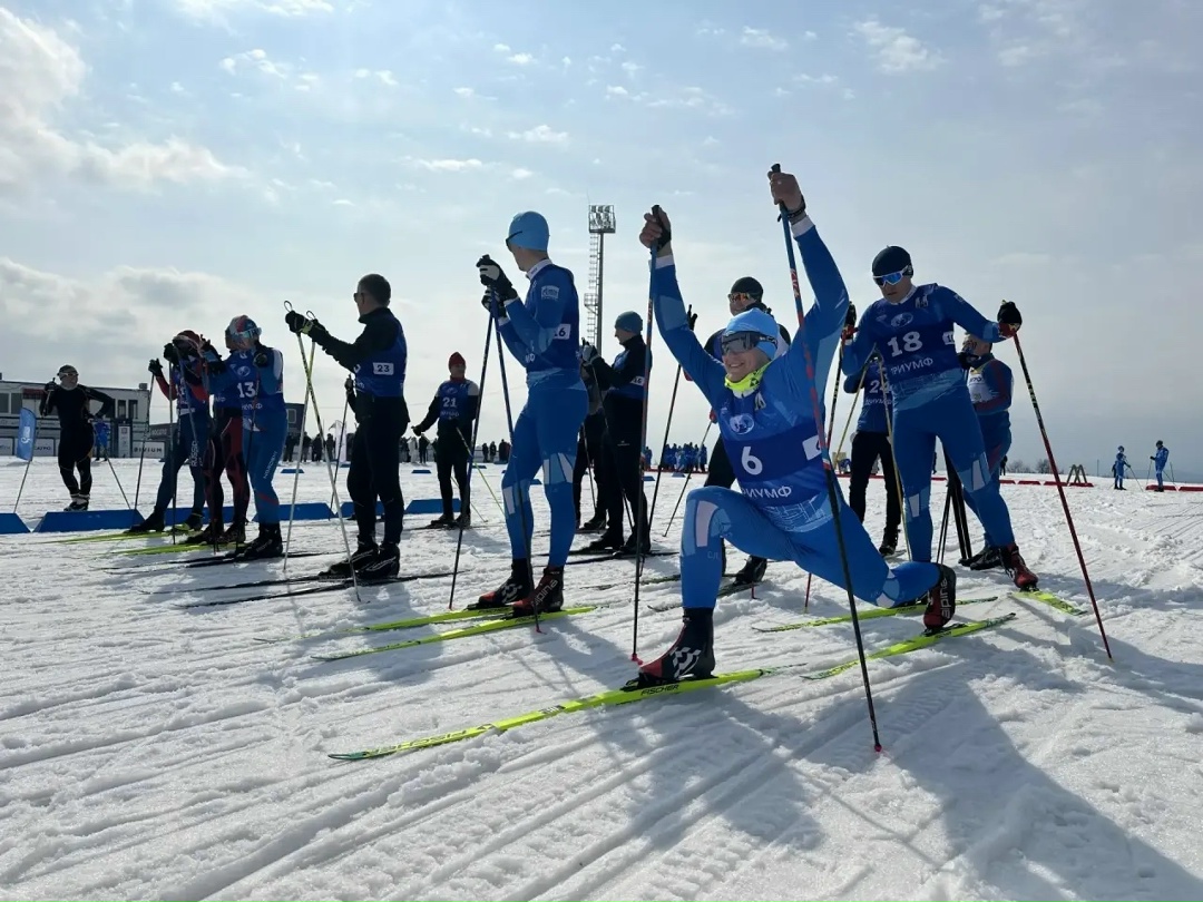 НОВЫЕ СПОРТИВНЫЕ ДОСТИЖЕНИЯ Сборная Амурского ГПЗ успешно дебютировала на Вторых Зимних играх среди компаний Группы «Газпром» на Дальнем Востоке