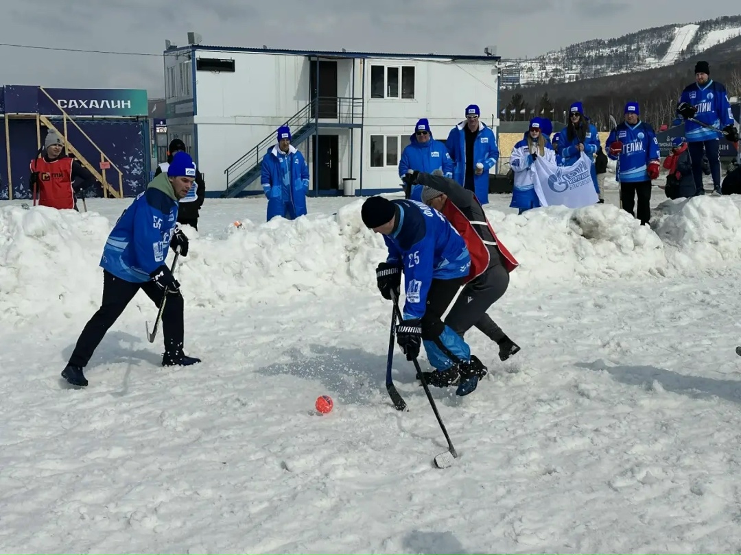НОВЫЕ СПОРТИВНЫЕ ДОСТИЖЕНИЯ Сборная Амурского ГПЗ успешно дебютировала на Вторых Зимних играх среди компаний Группы «Газпром» на Дальнем Востоке