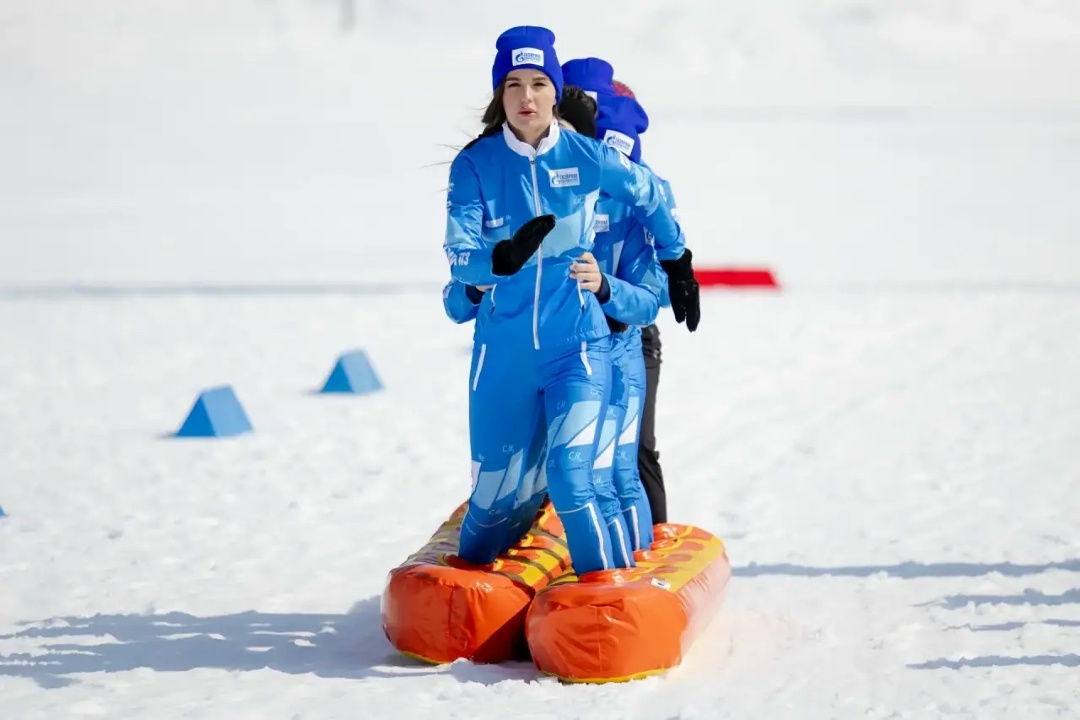 НОВЫЕ СПОРТИВНЫЕ ДОСТИЖЕНИЯ Сборная Амурского ГПЗ успешно дебютировала на Вторых Зимних играх среди компаний Группы «Газпром» на Дальнем Востоке