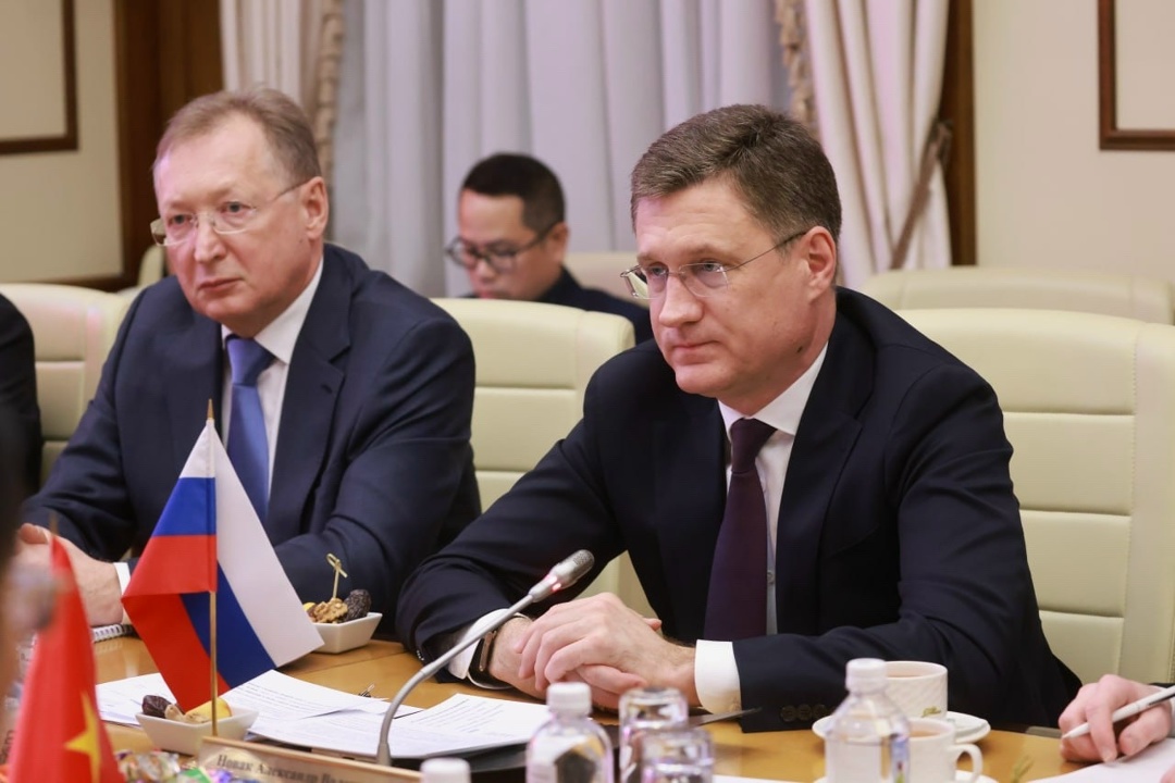 Александр Новак встретился с премьер-министром Вьетнама Фам Минь Тинем