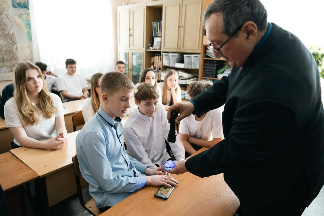 Новые маршруты по родному городу В увлекательное путешествие приглашают жителей Калтана педагоги Дома детского творчества